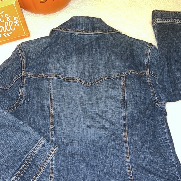 Ann Taylor LOFT, 3/4 Length Sleeves, Jean Jacket Size 12 w/Stretch, SUPER CUTE🩵 - Picture 11 of 13